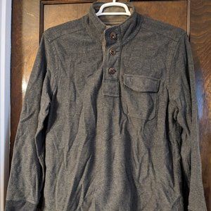 Heavy Three Button Top